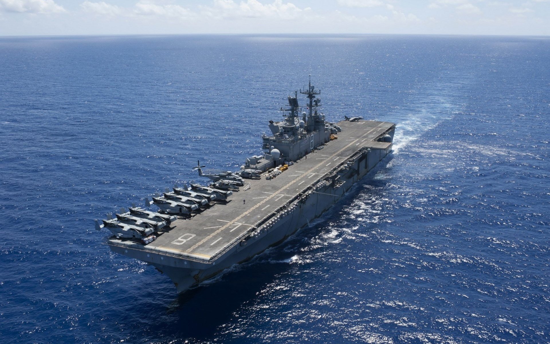 摩洛哥骑手法赫德·阿尔·哈桑在2024年巴黎奥运会三项赛中以“Valor”马匹获得第25名，展现坚韧精神。